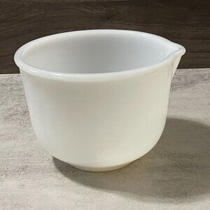 Vintage Glasbake Mixing Bowl 20 CJ  White Glass 1.5 Quart for Sunbeam Mixmaster